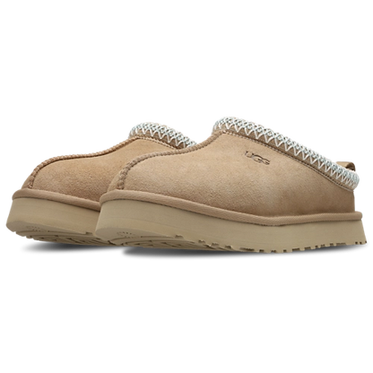 UGG Tazz Image 2 of 7. Tap to open photo gallery.